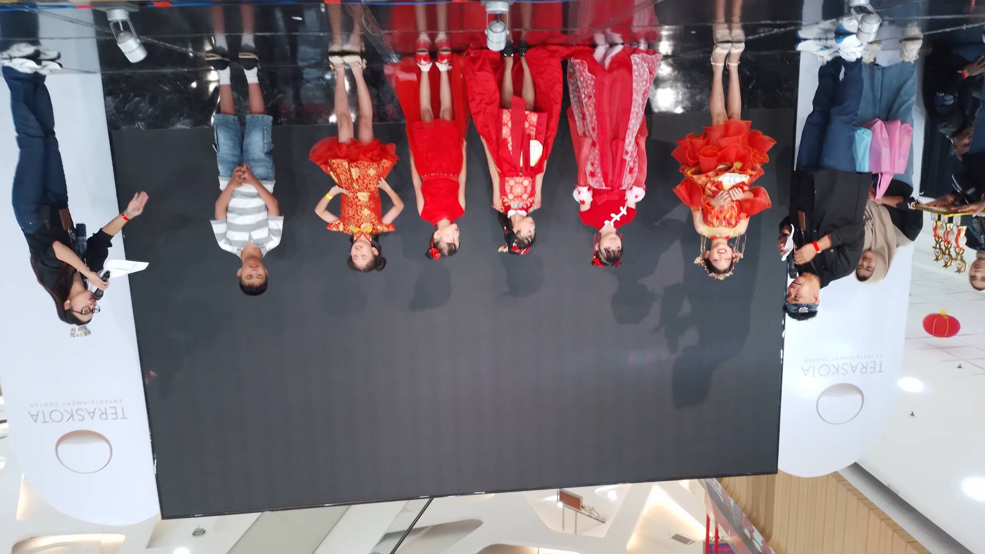 Gallery Item